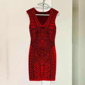 Bright Fun Gorgeous, in excellent condition . Forever 21